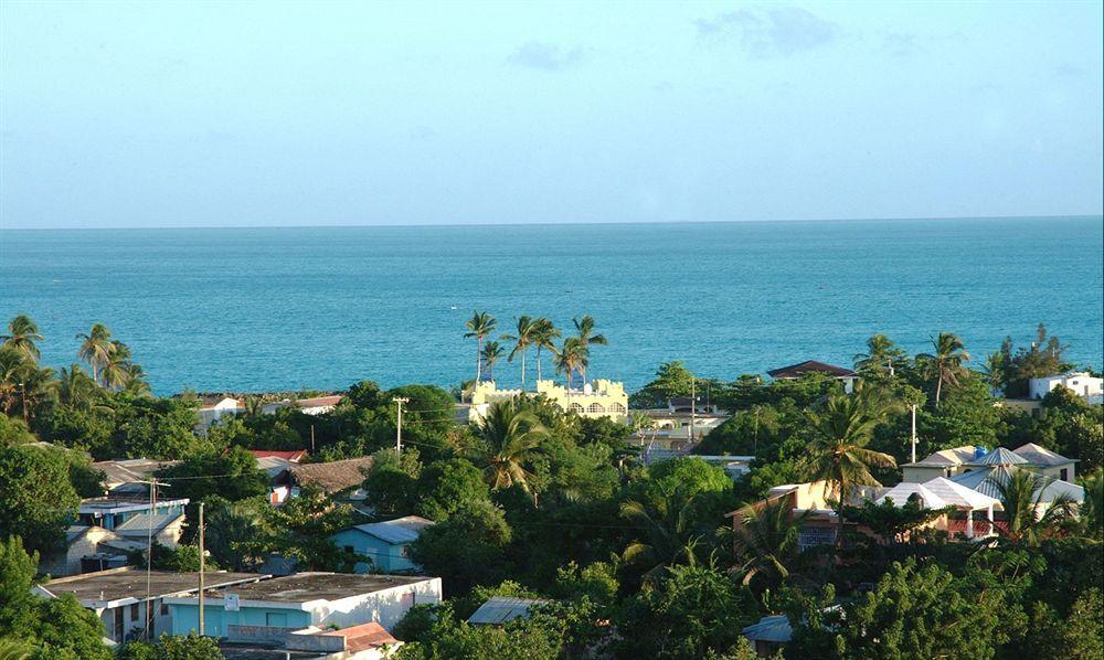 Hotel El Viejo Pirata Boca de Yuma Exterior foto
